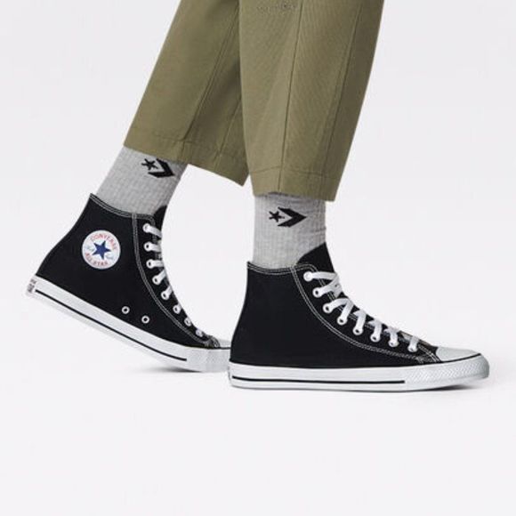 BRAND NEW!! CONVERSE ALL STARS CHUCK TAYLOR CLASSIC -BLACK - Picture 2 of 9